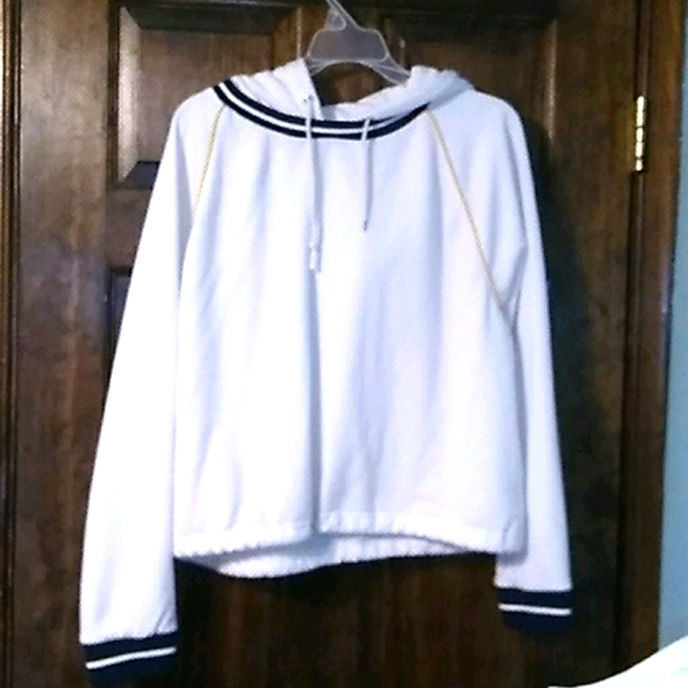 White hoodie
